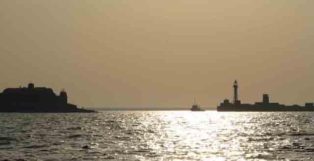 (haveningang baai van Weymouth UK)