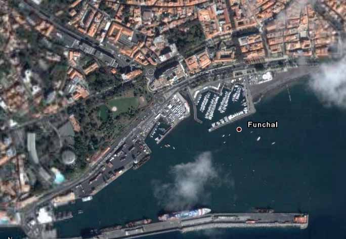 (bovenzicht haven Funchal, Madeira)